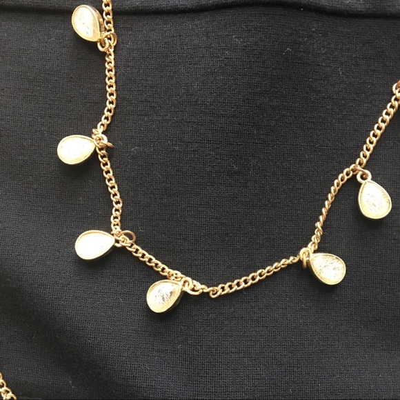 Beautiful statement necklace - Picture 4 of 5